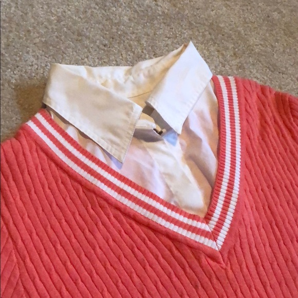 Woman’s 2 layered top - Picture 2 of 3